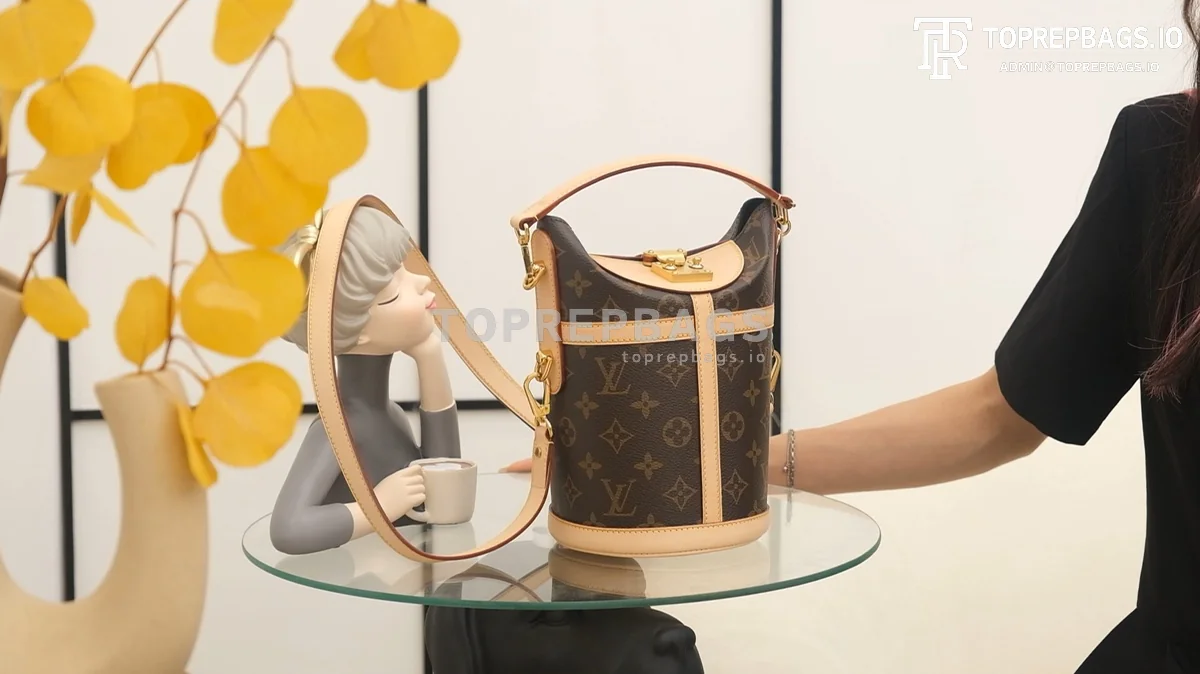 i1619246309_8721 Louis Vuitton Duffle in Brown