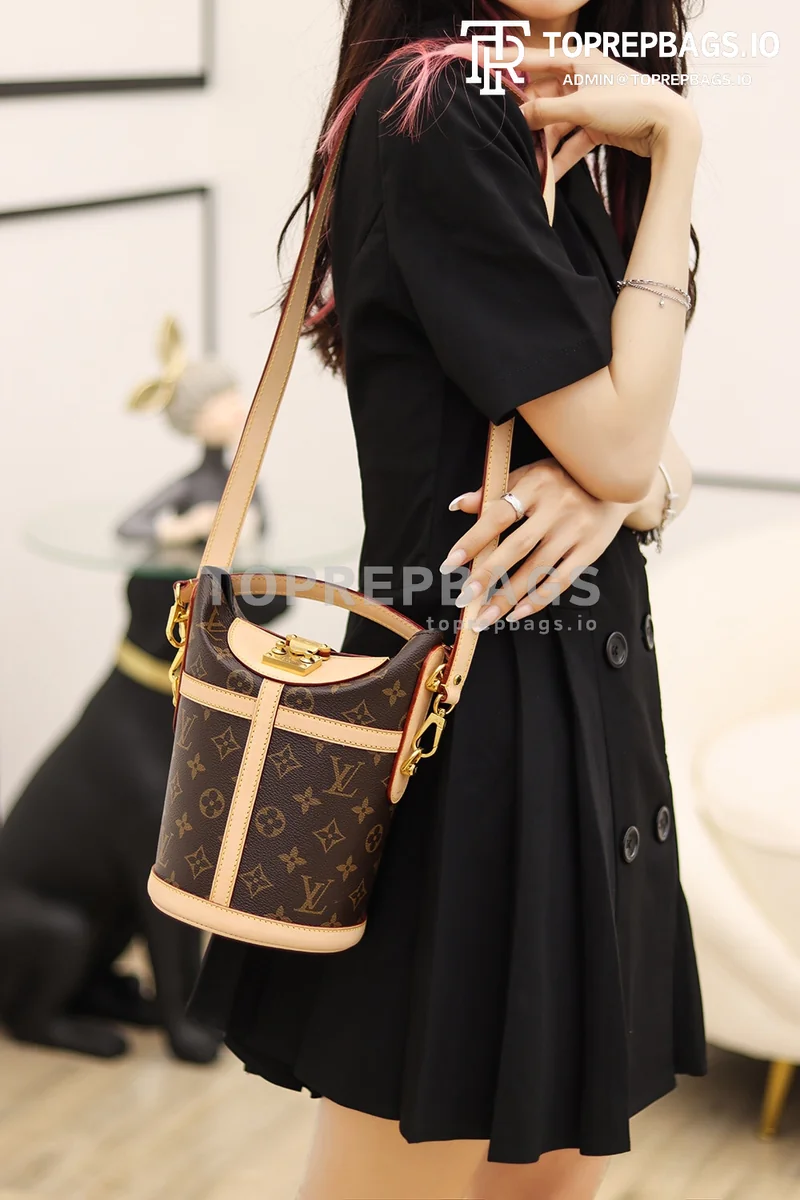 i1619246393_6297_2 Louis Vuitton Duffle in Brown