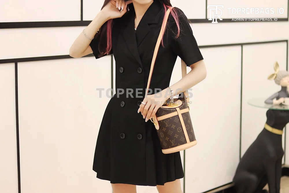 i1619246393_8657_3 Louis Vuitton Duffle in Brown