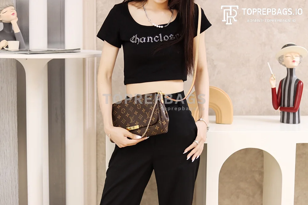 i1621590652_7505_3 Louis Vuitton Favorite in Brown