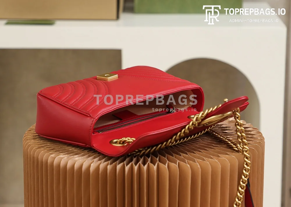 i1621678887_701_5 Gucci GG Marmont Small in Red