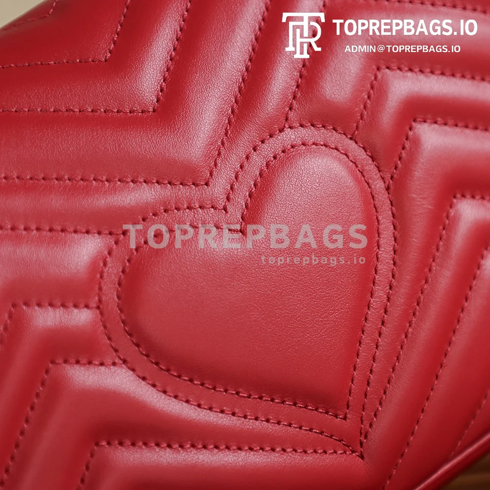 i1621678987_149_1 Gucci GG Marmont Small in Red