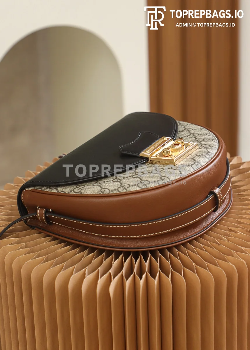 i1623393654_1431_3 Gucci Padlock in Beige