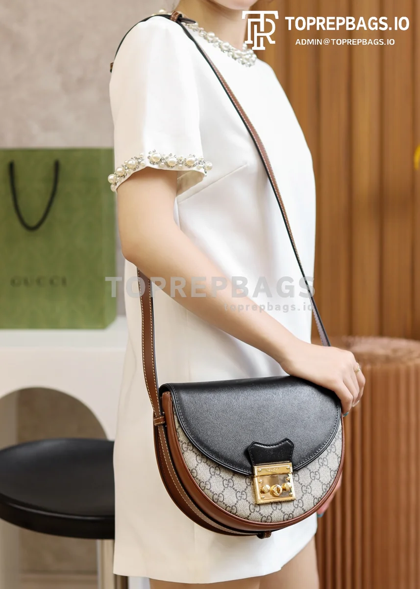 i1623394257_6451_0 Gucci Padlock in Beige