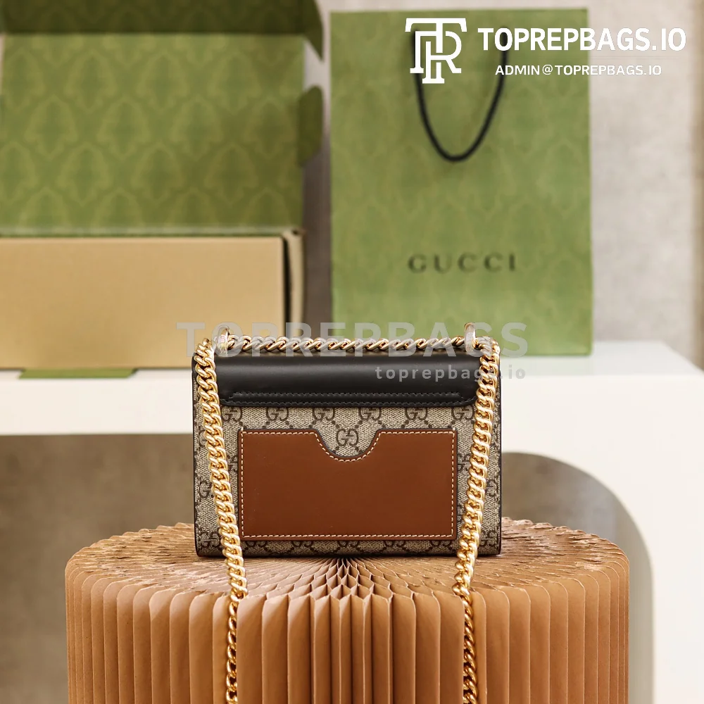 i1623405714_6806_8 Gucci Padlock Small in Beige