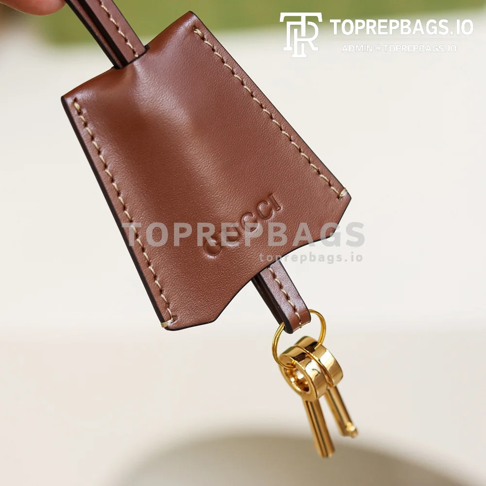i1623406266_4659_5 Gucci Padlock Small in Beige