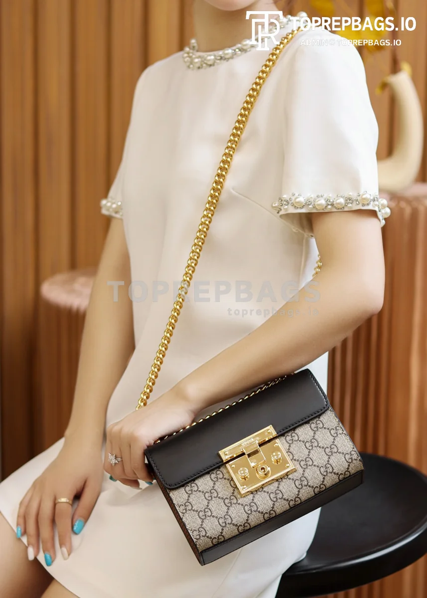 i1623406485_874_0 Gucci Padlock Small in Beige