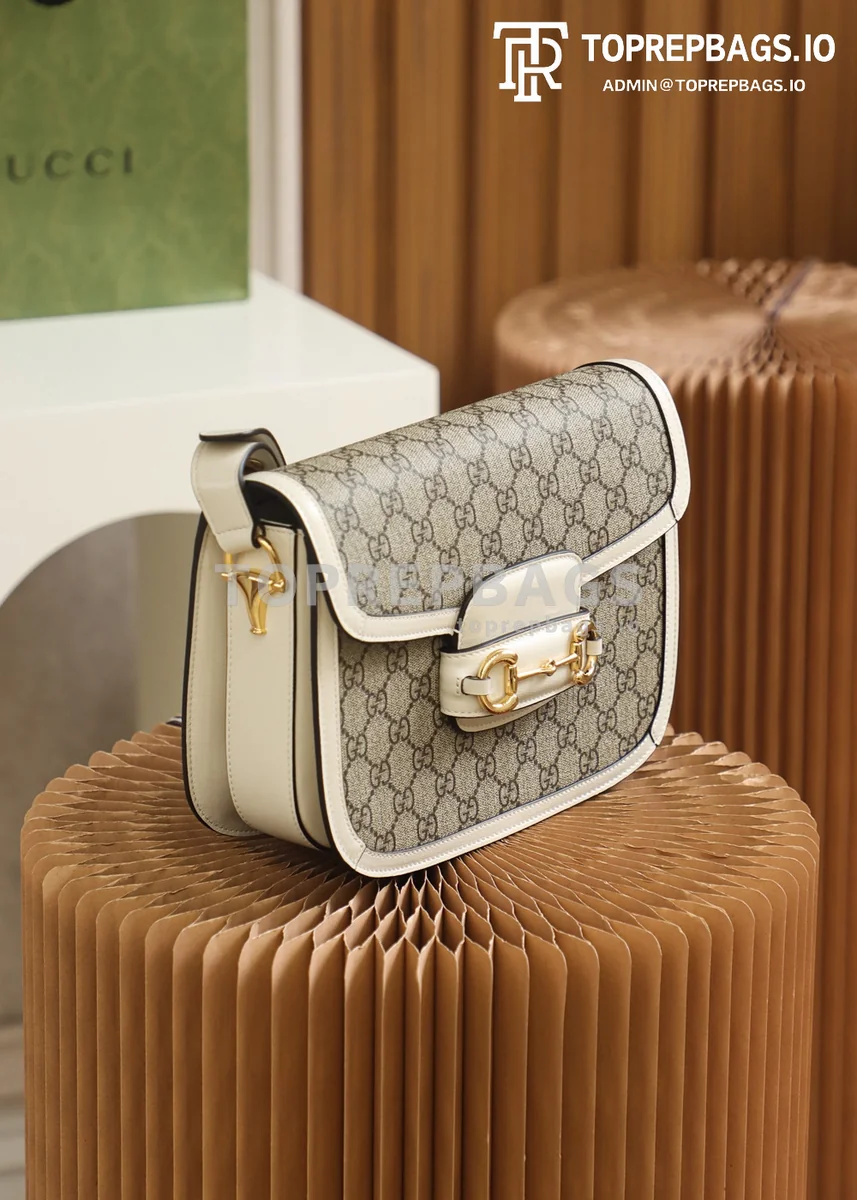 i1624267853_989_1 Gucci 1955 Horsebit Saddle in Beige