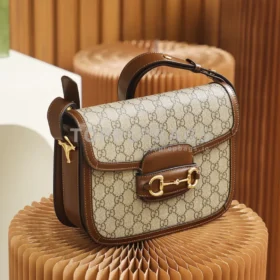 Gucci 1955 Horsebit Saddle in Beige