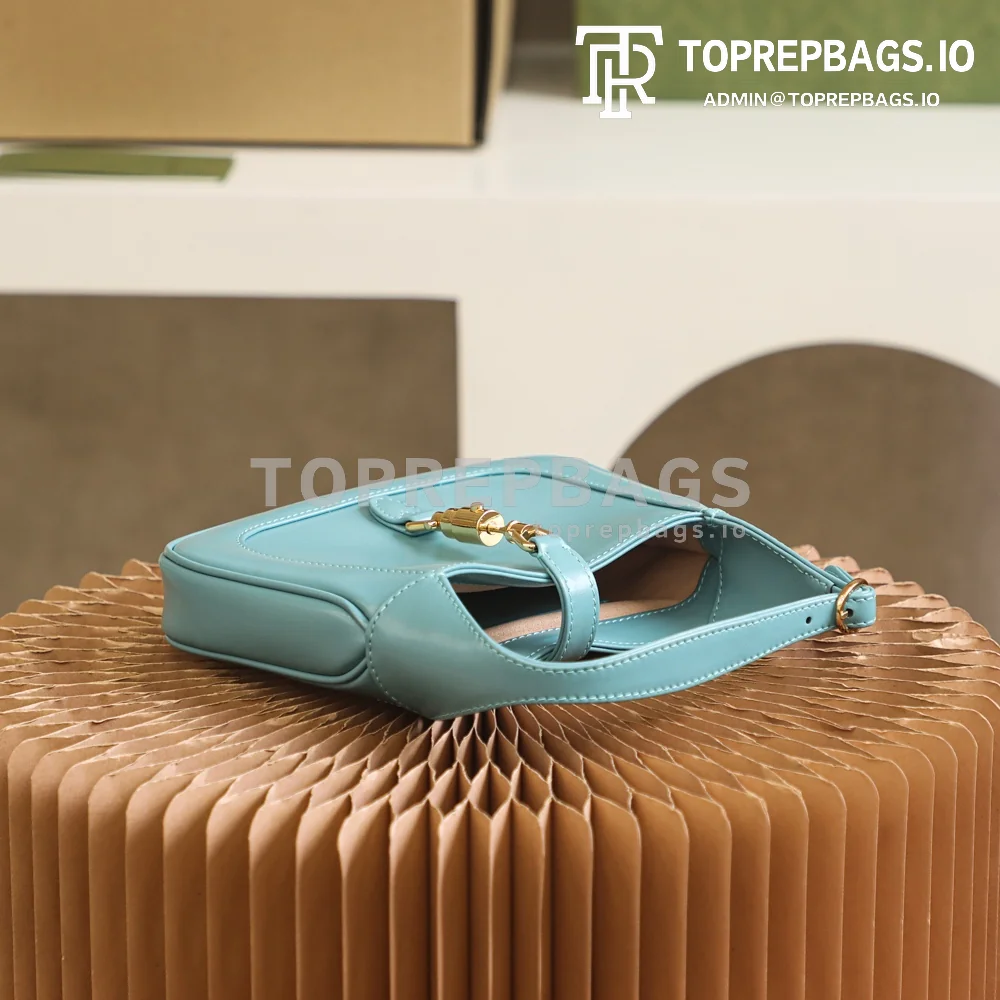 i1625473178_2668_5 Gucci Jackie 1961 Mini in Blue
