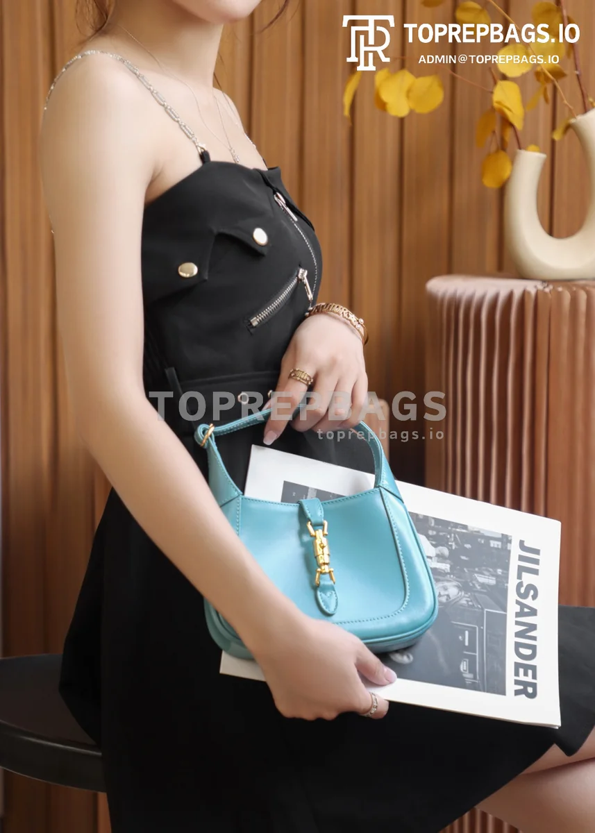 i1625473281_3144_1 Gucci Jackie 1961 Mini in Blue