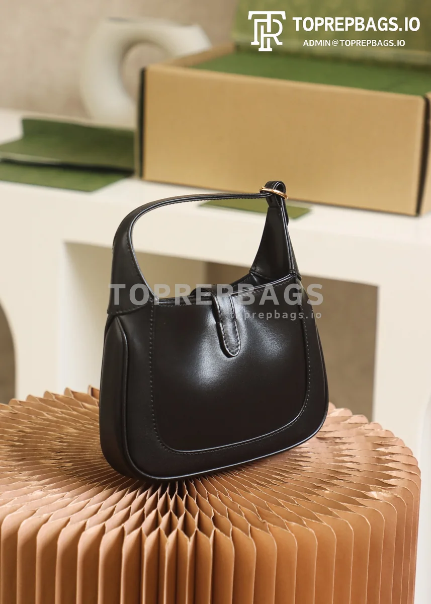 i1625473641_3558_3 Gucci Jackie 1961 Mini in Black