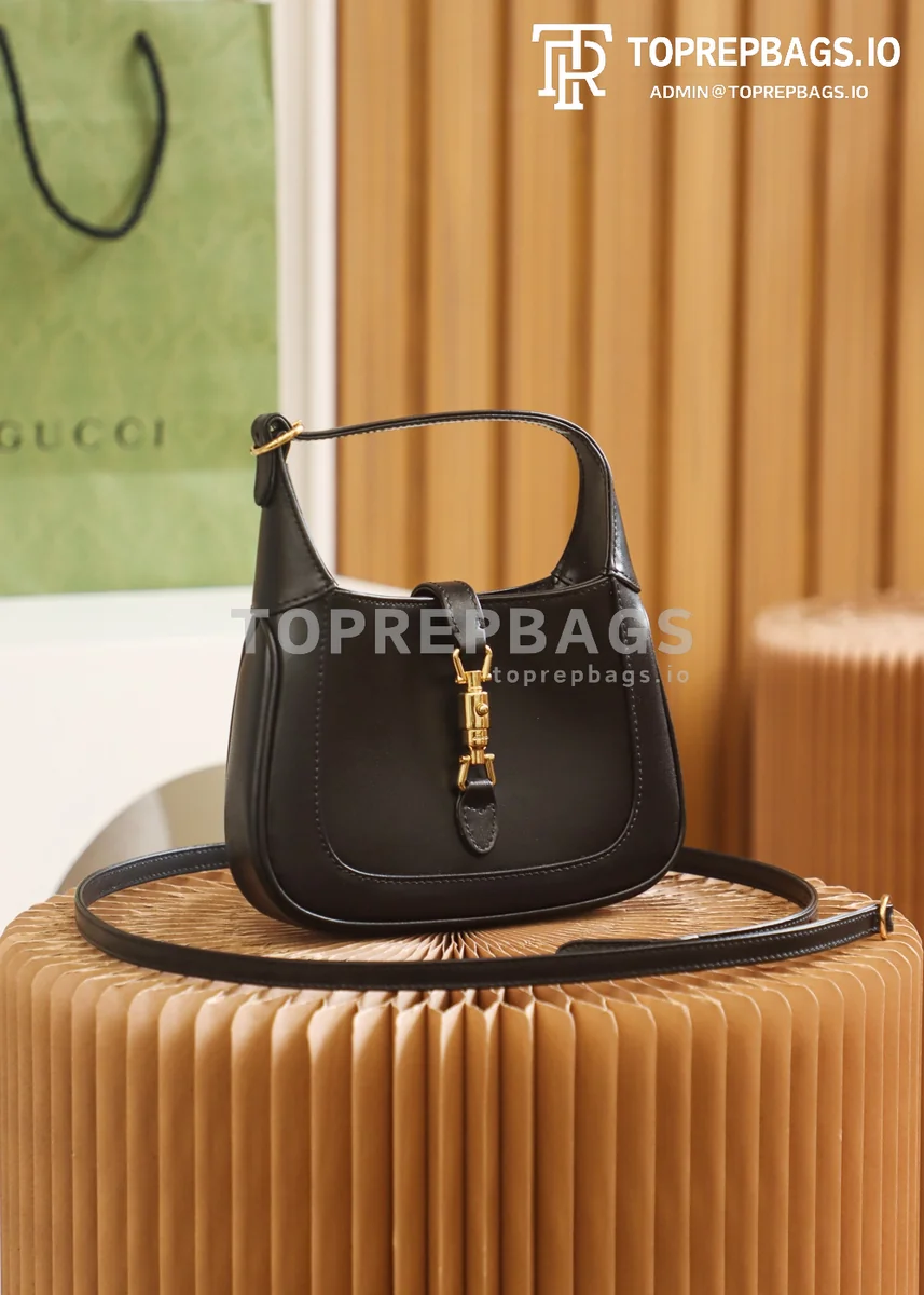 i1625473641_4534_1 Gucci Jackie 1961 Mini in Black