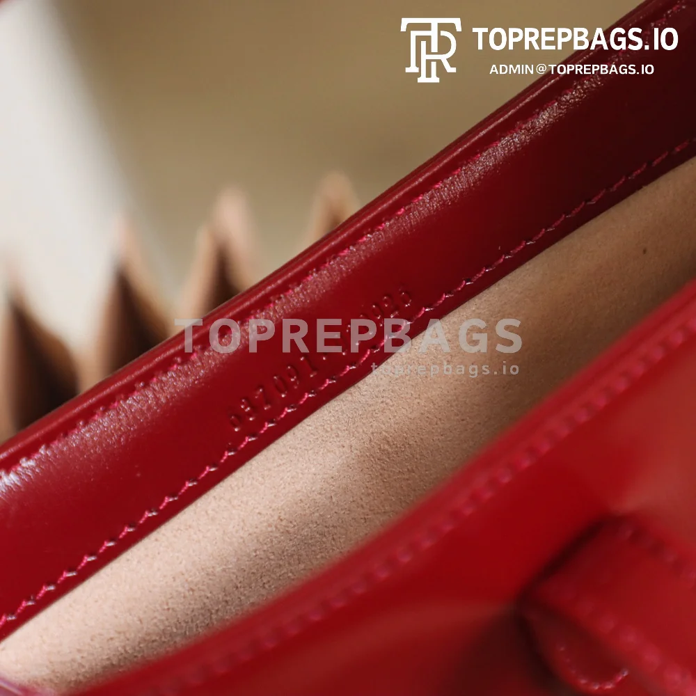 i1625481293_4751_4 Gucci Jackie 1961 Mini in Red