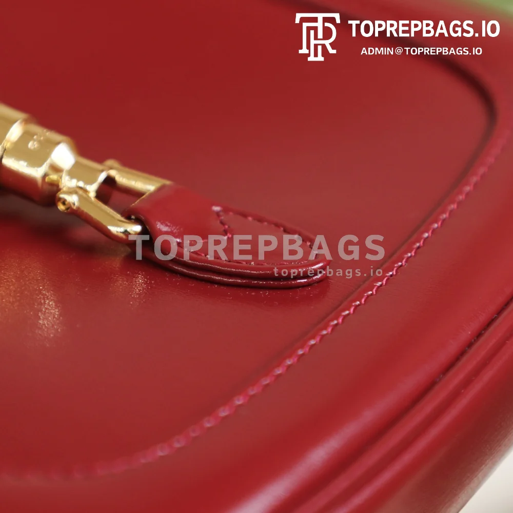i1625481293_8844_8 Gucci Jackie 1961 Mini in Red