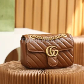 Gucci GG Marmont Small in Brown