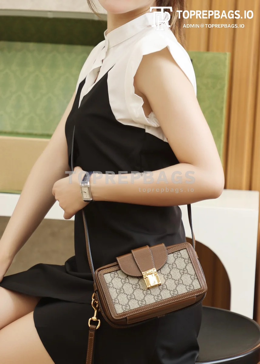i1634109753_2111_1 Gucci Mini Handbag in Beige
