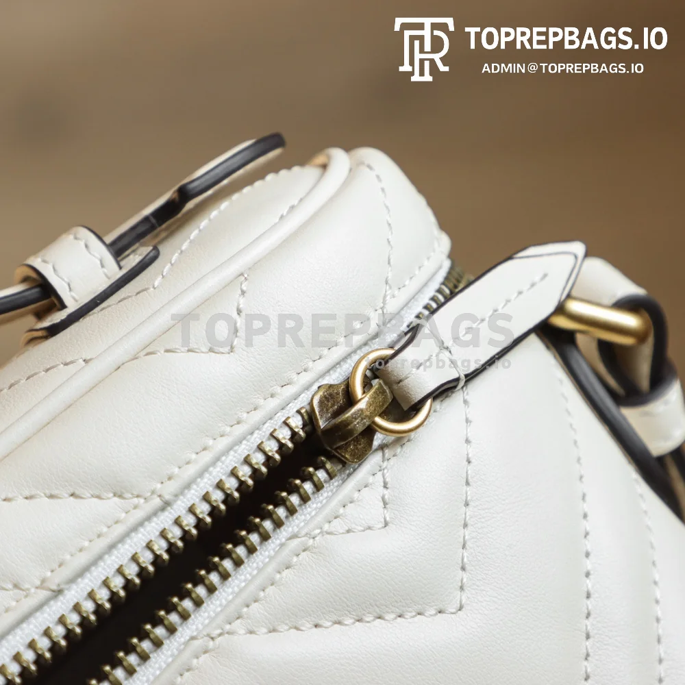 i1639639133_945_4 Gucci GG Marmont in White