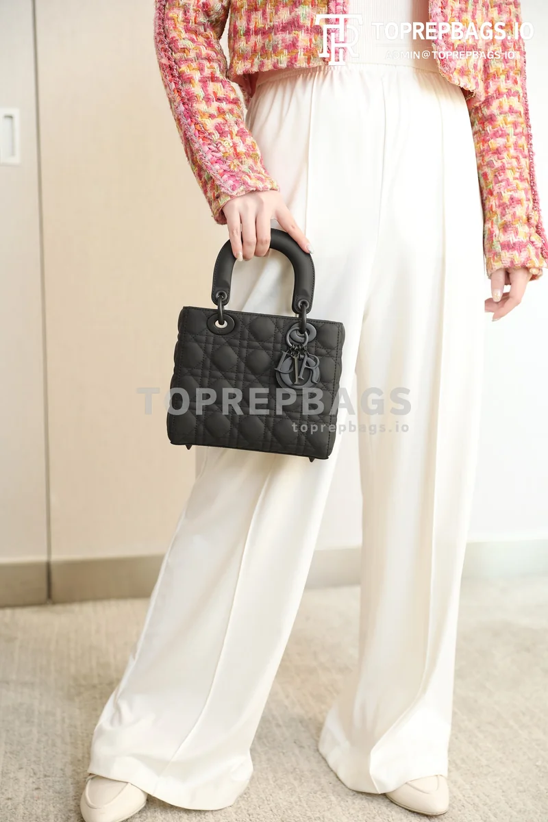 i1640325674_5553_4 Dior Lady Dior in Black