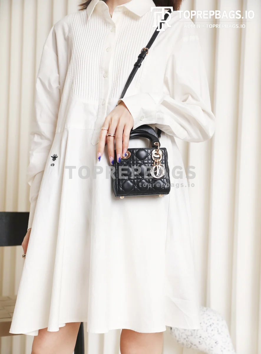 i1647854678_2505_0 Dior Lady Dior in Black