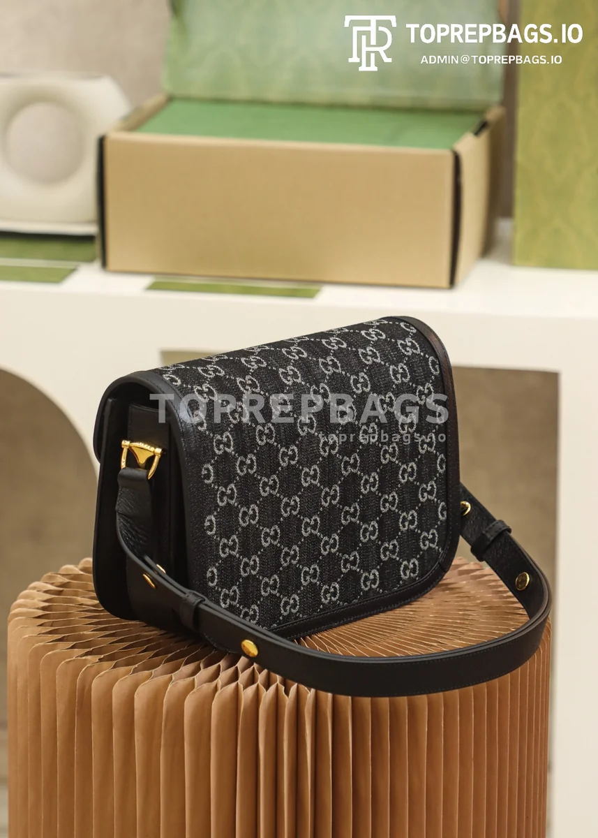 i1648367137_715_4 Gucci 1955 Horsebit in Black