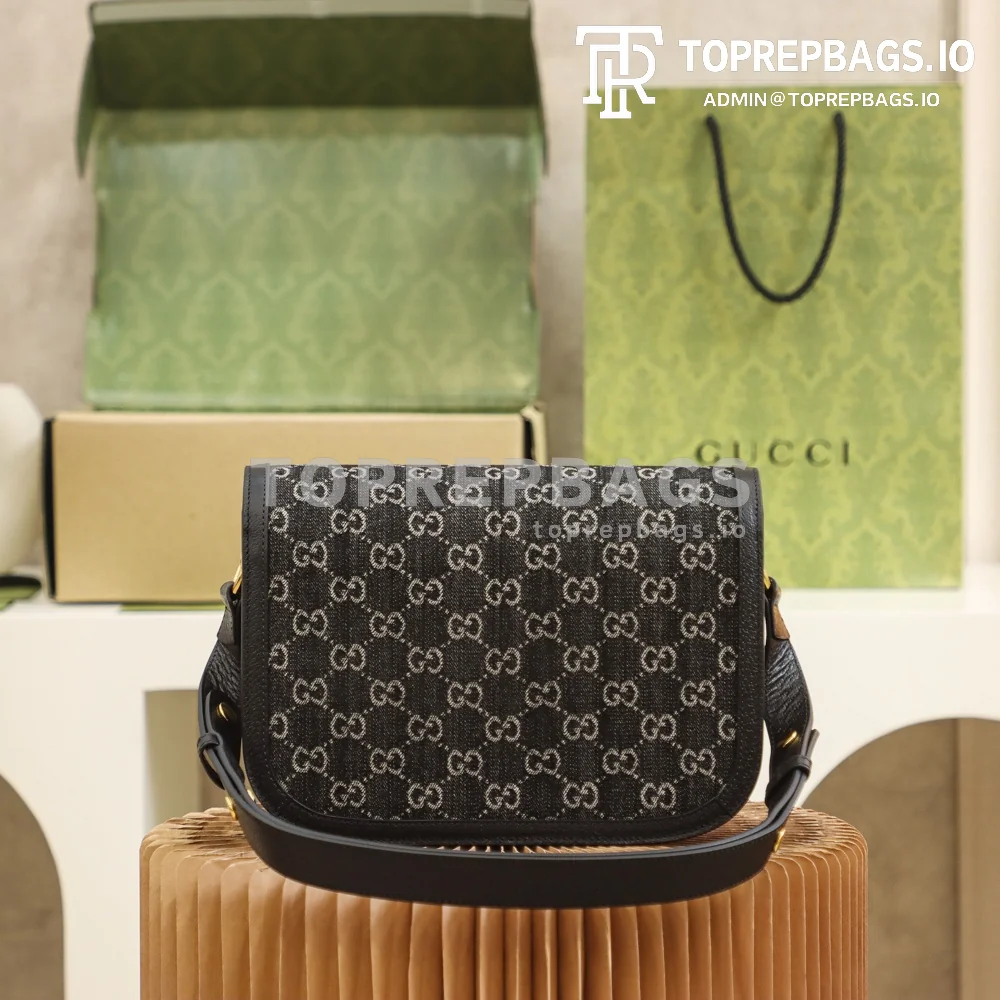 i1648367137_9748_8 Gucci 1955 Horsebit in Black