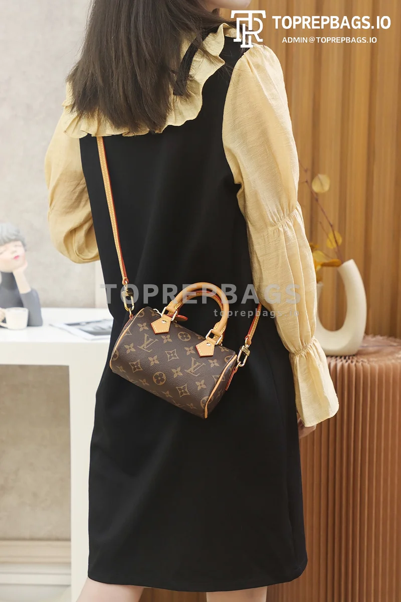 i1648635240_1298_2 Louis Vuitton Speedy in Brown