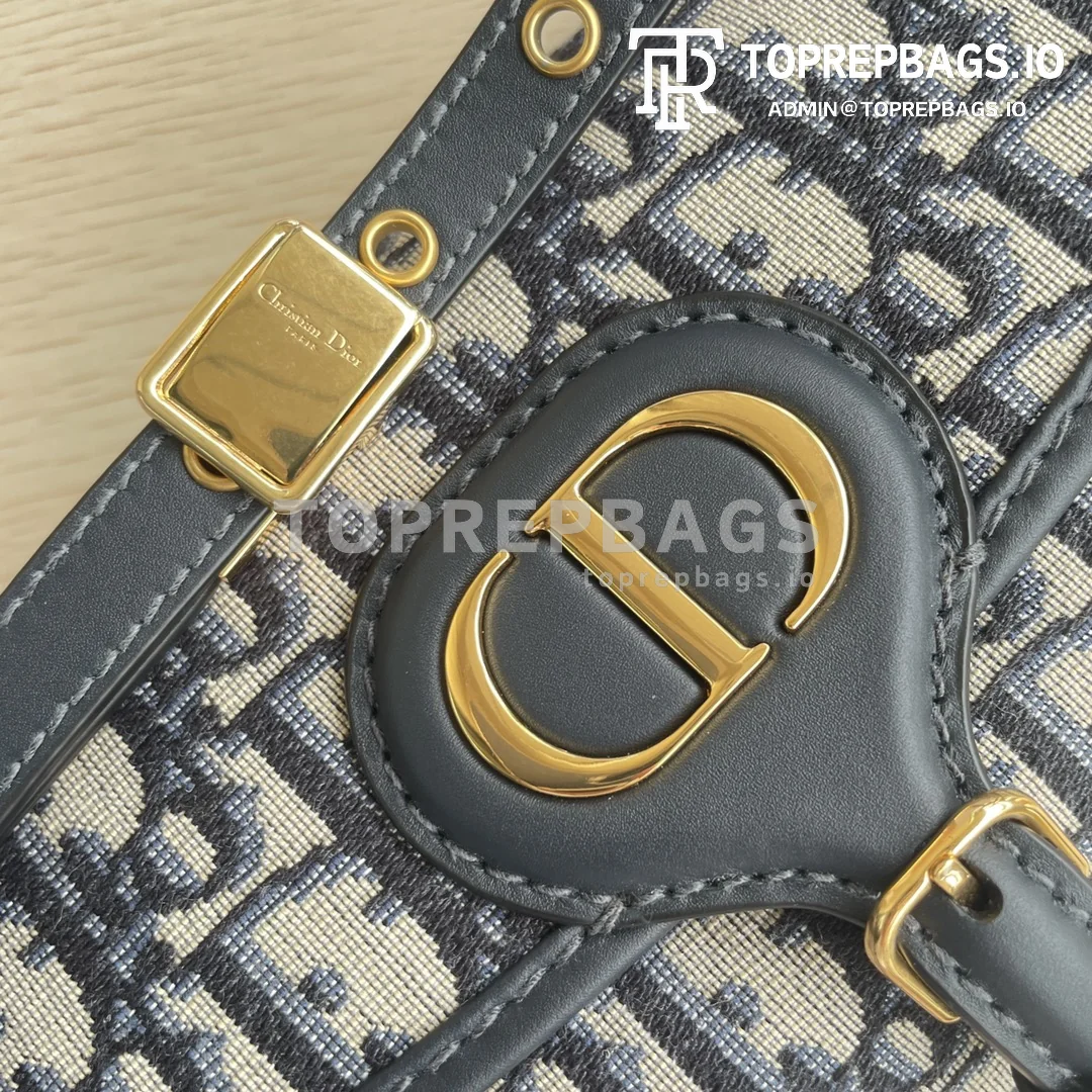 i1657088835_9752_2 Dior Bobby in Blue