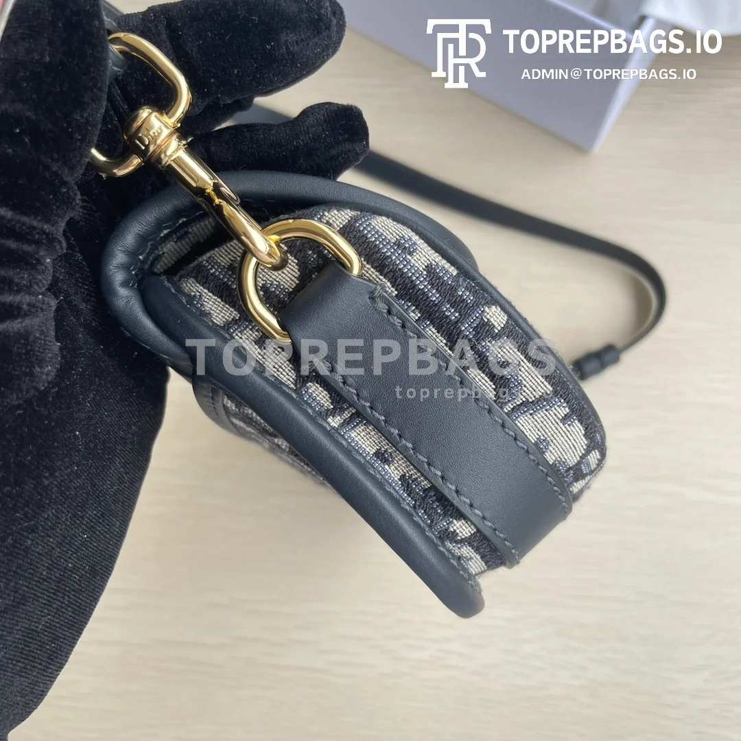 i1657088835_9786_3 Dior Bobby in Blue