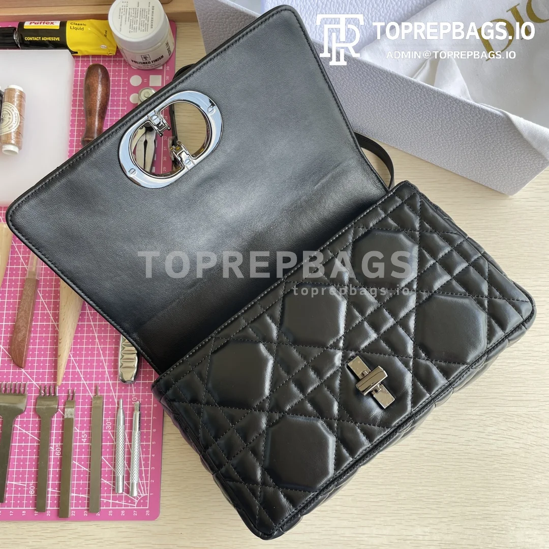 i1657684458_9678_6 Dior Caro in Black