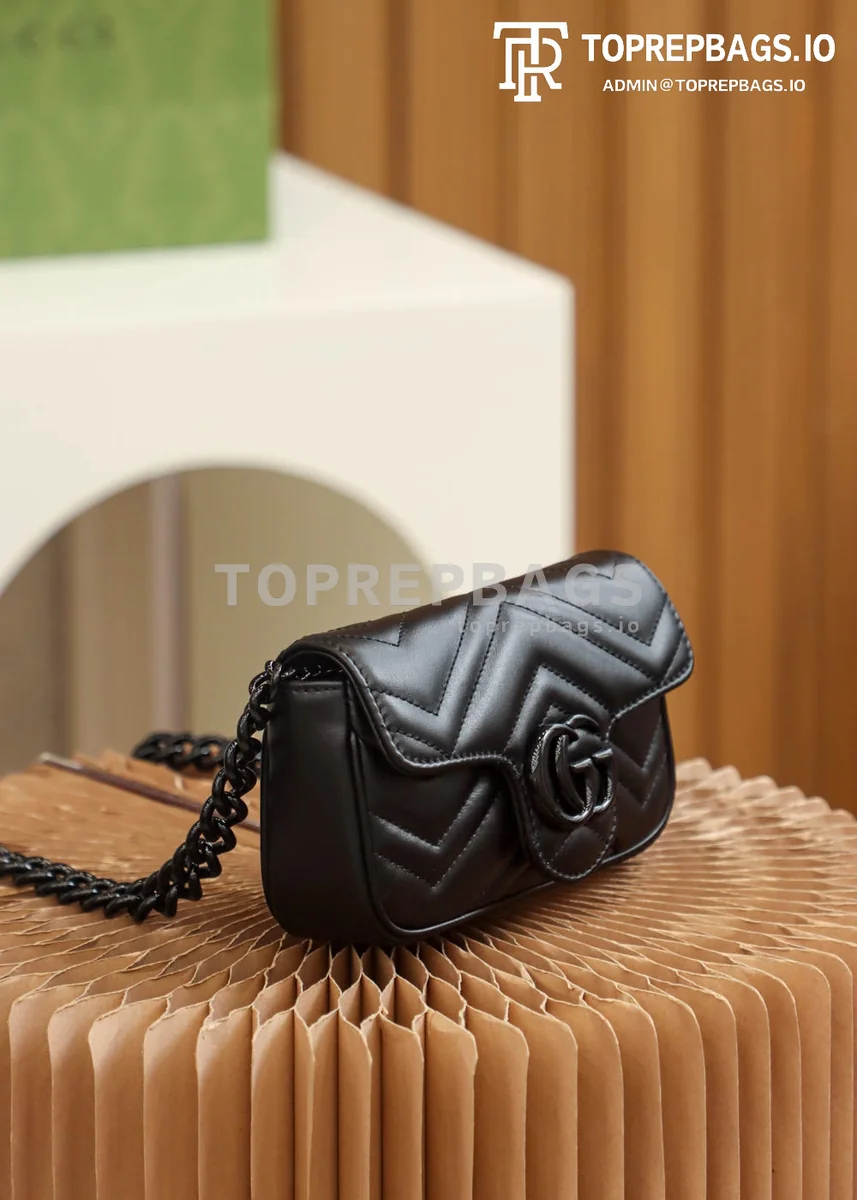 i1658405080_568_2 Gucci GG Marmont Super Mini in Black