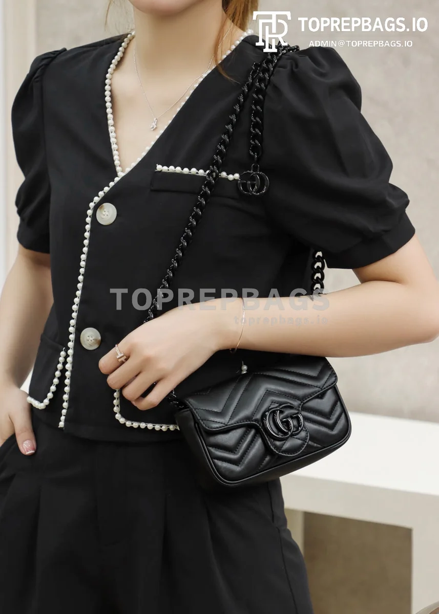 i1658405240_4097_1 Gucci GG Marmont Super Mini in Black