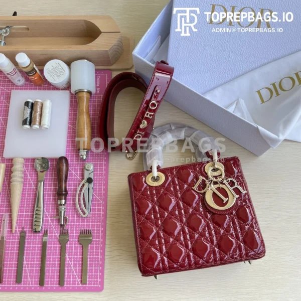 i1659413349_9976_0 Dior D-Joy in Red