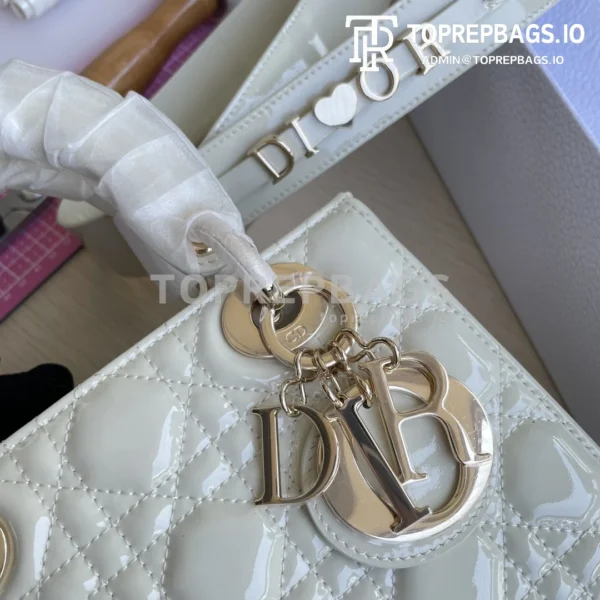 i1659413369_5603_2 Dior D-Joy in Ivory