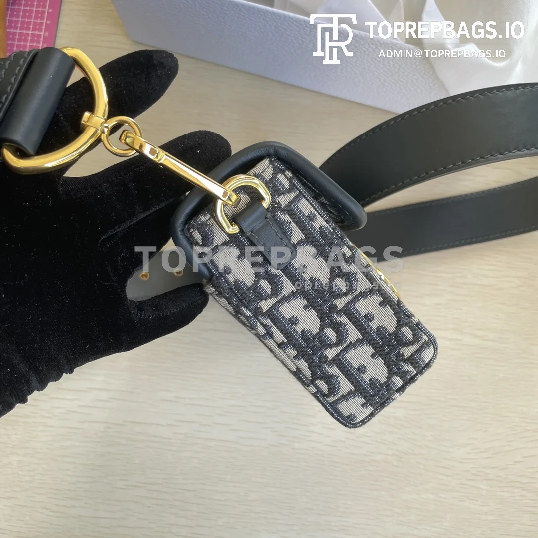 i1665895729_5715_3 Dior 30 Montaigne Mini in Blue