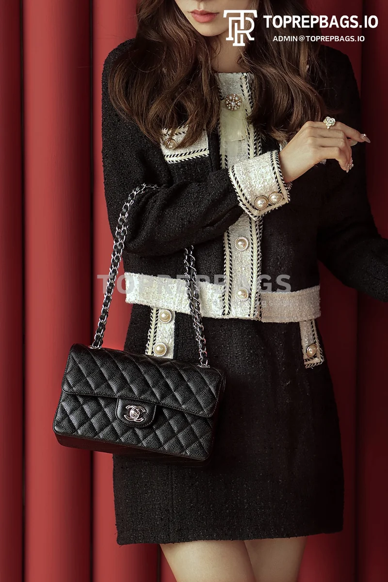 i1678295198_1104_4 Chanel Classic Flap Small in Black