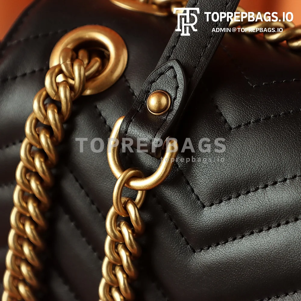 i1678951200_479_3 Gucci Marmont Square Mini in Black