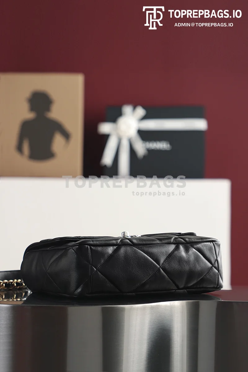 i1679384775_684_7 Chanel 19 Bag Medium in Black