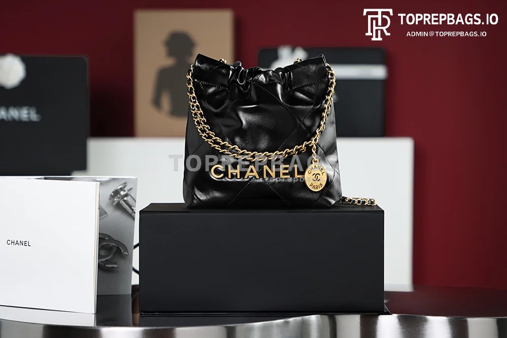 i1683190250_9975_1 Chanel Mini22 Bag in Black
