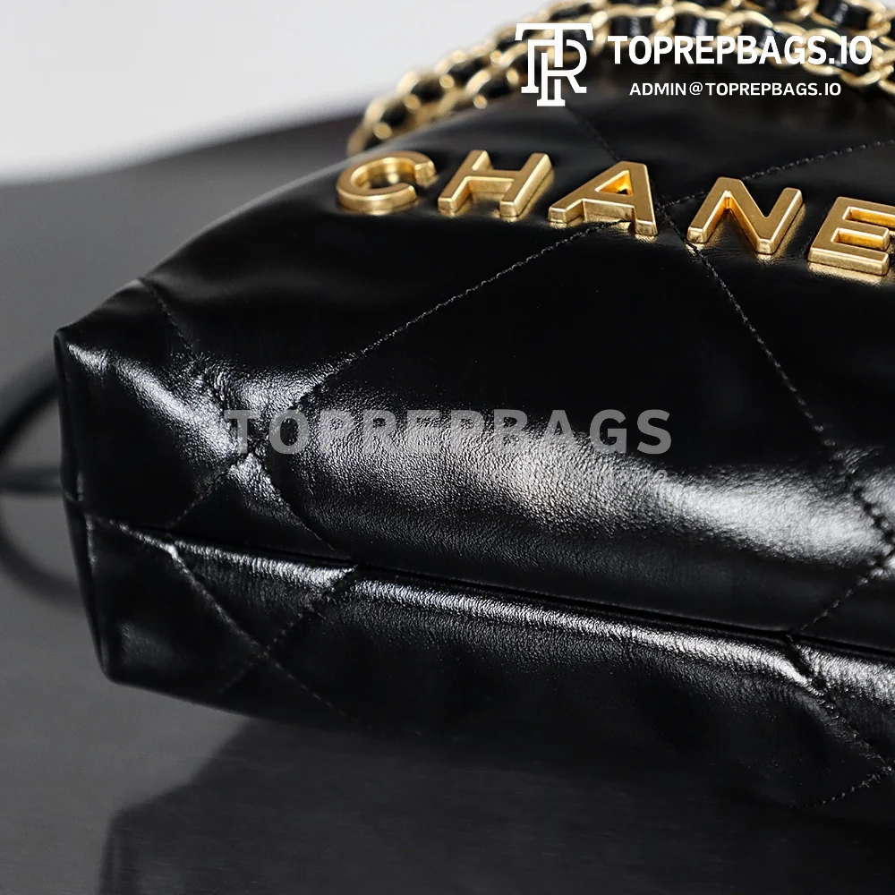 i1683190302_1506_4 Chanel Mini22 Bag in Black