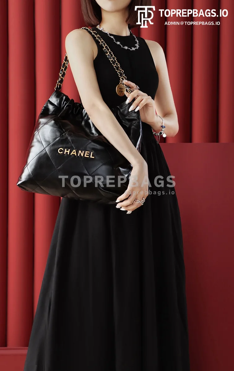 i1683974662_1533_1 Chanel 22 Bag Medium in Black