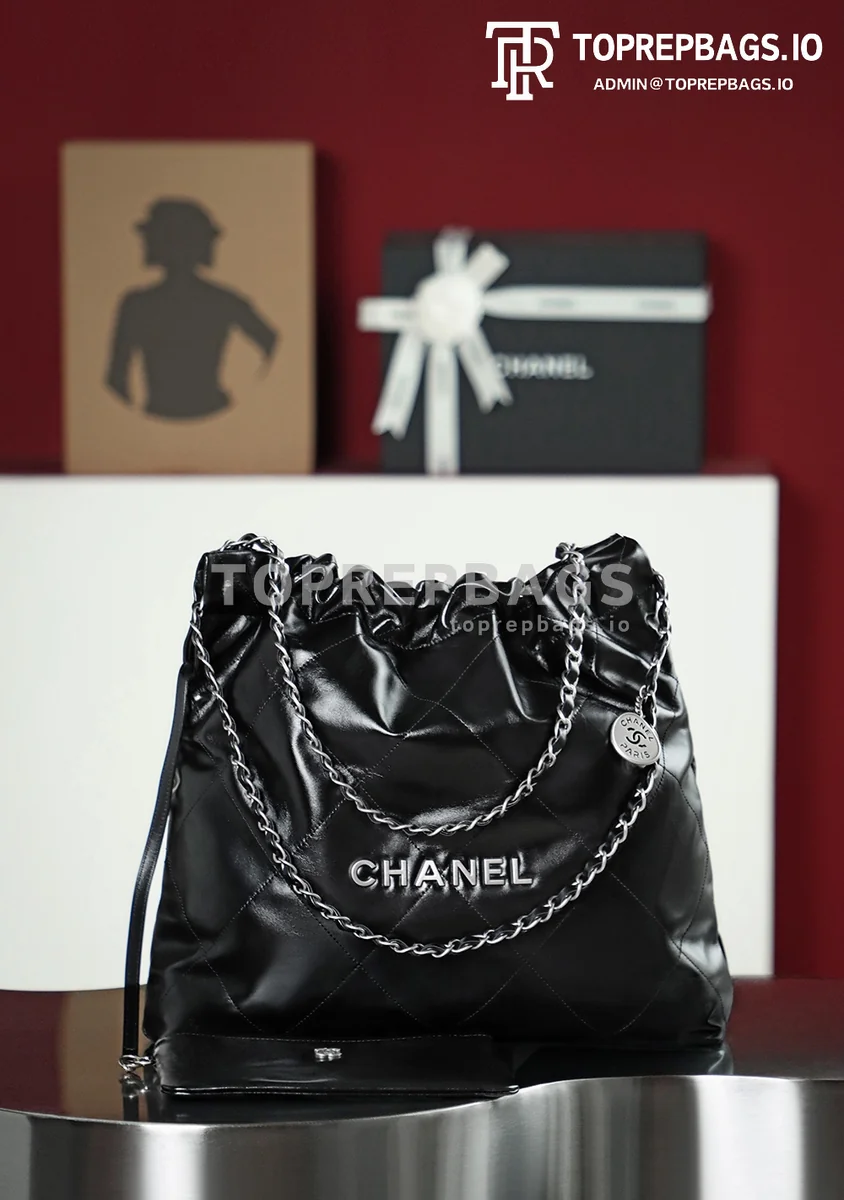 i1683975475_9623_2 Chanel 22 Bag Medium in Black