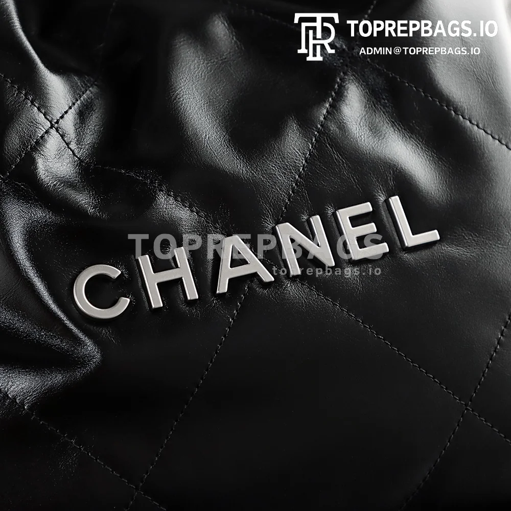 i1683978691_8756_1 Chanel 22 Bag Small in Black