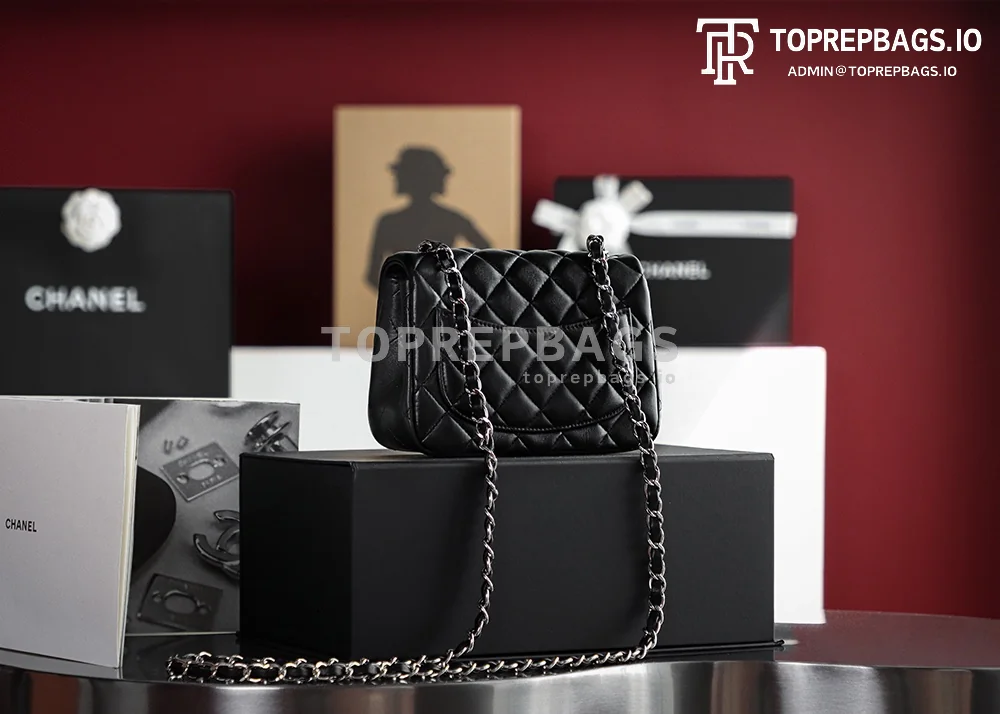 i1687779837_8385_2 Chanel Classic Flap Square Mini in Black