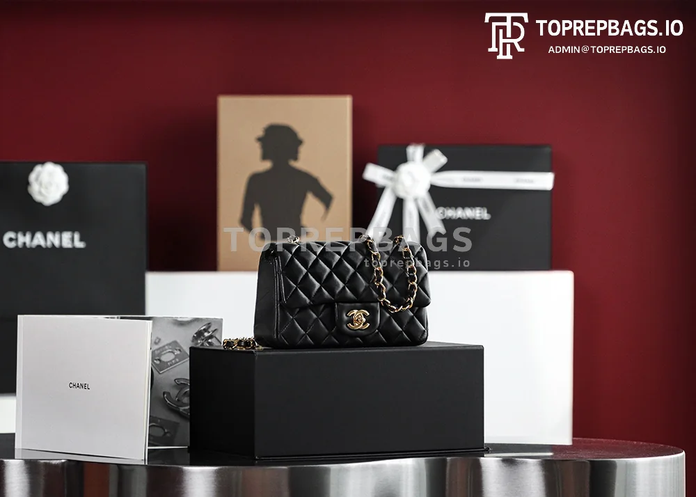 i1687853452_231_0 Chanel Classic Flap Mini in Black