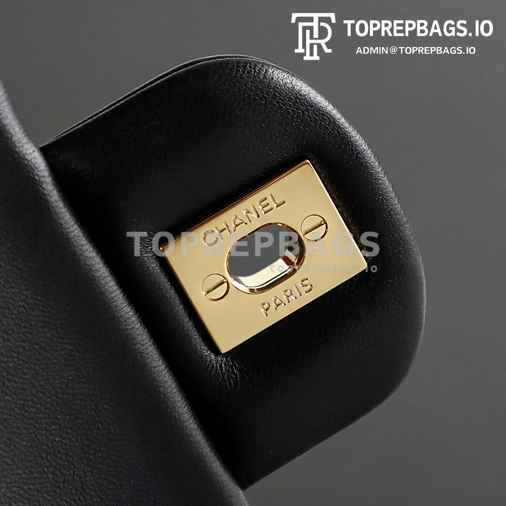 i1687857130_5594_1 Chanel Classic Flap Medium in Black