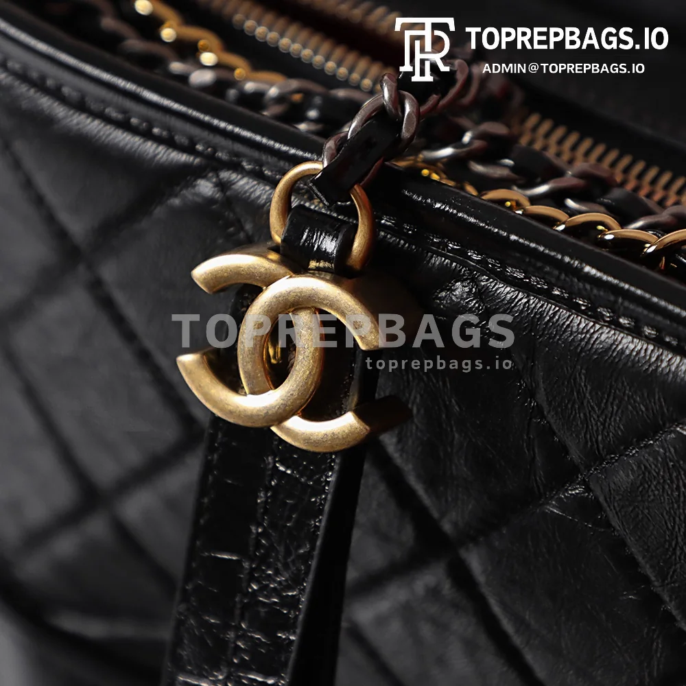 i1688805076_895_3 Chanel Gabrielle Hobo Small in Black