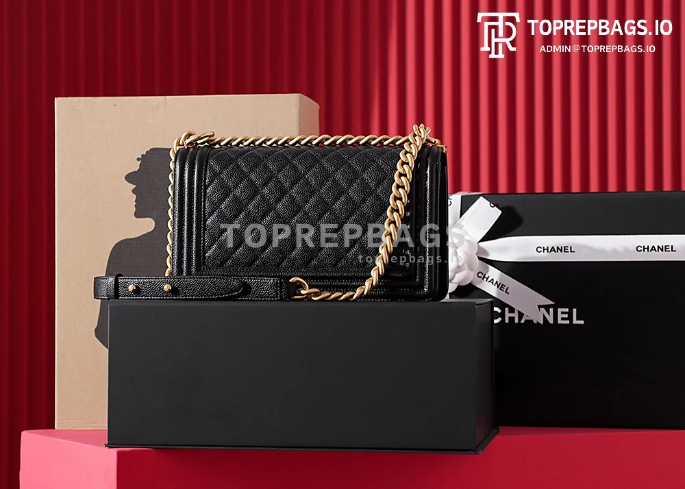 i1689331833_17_2 Chanel Boy Chanel Medium in Black