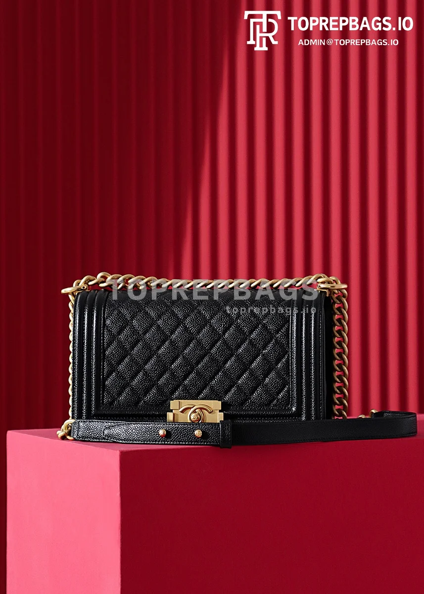 i1689331833_288_4 Chanel Boy Chanel Medium in Black