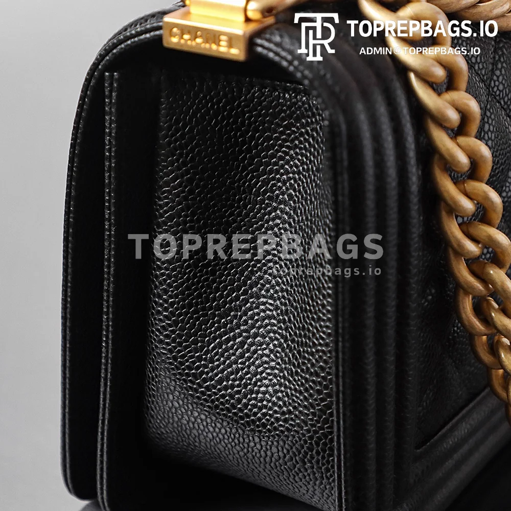 i1689331917_7670_1 Chanel Boy Chanel Medium in Black